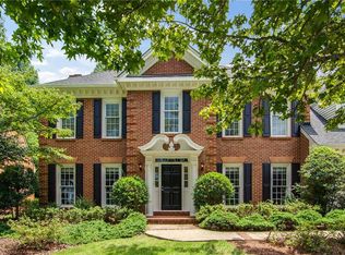 5472 Coburn Ct, Dunwoody, GA 30338