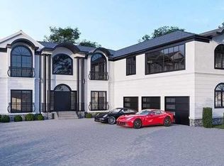 265 Drew Ave, Paramus, NJ 07652