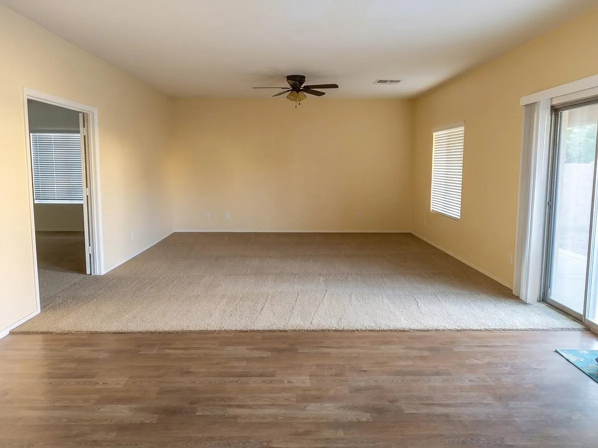 7 bed, 3970 sqft, $2,800 — Photo 3