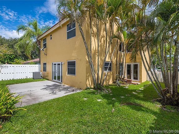 4th image of 12740 NW 15th St