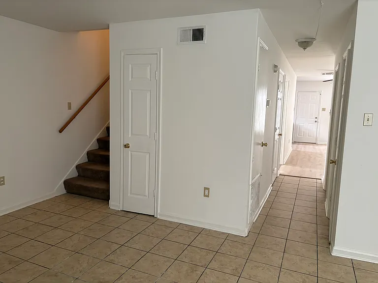 2203 Neyrey Dr — Photo 10
