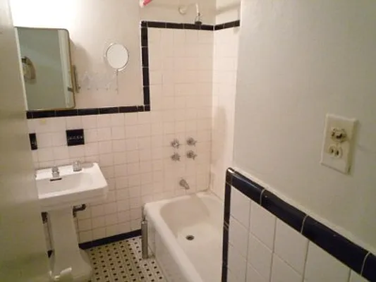 Rented by Raz Realty | media 17