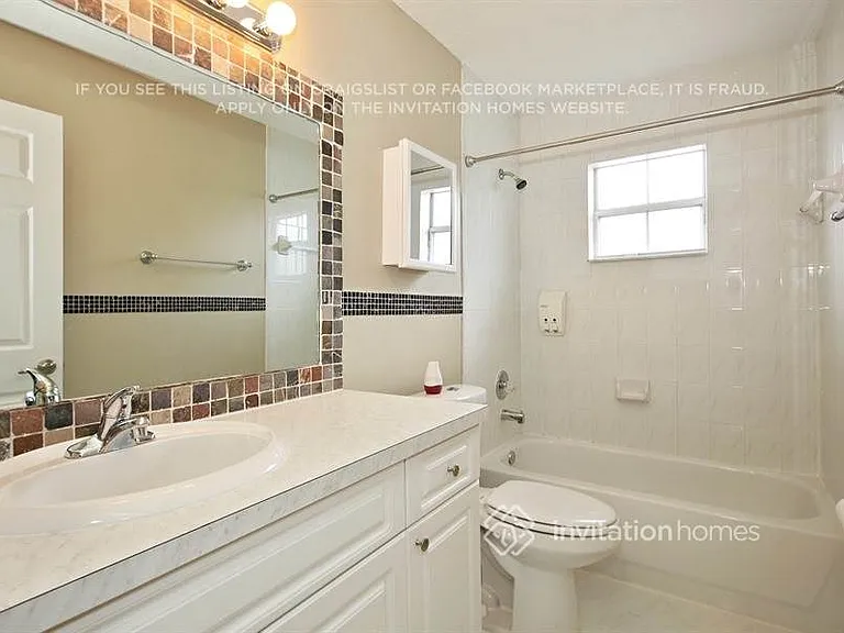 17111 SW 153rd Pl — Photo 14