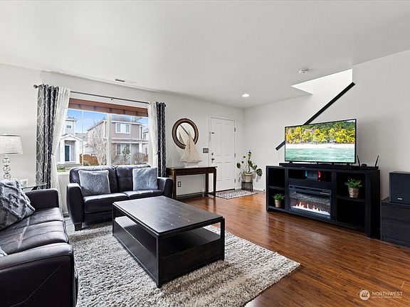 5th image of 1635 180th Street Ct E