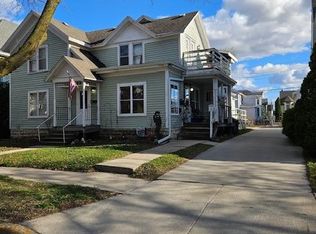 106/108/110 E 2nd St, Fond Du Lac, WI 54935