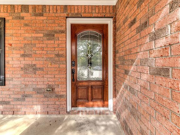 3rd image of 21934 Whispering Daisy Ct