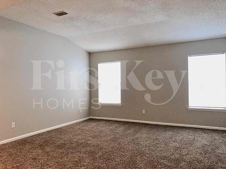 12365 Mastin Cove Rd — Photo 9