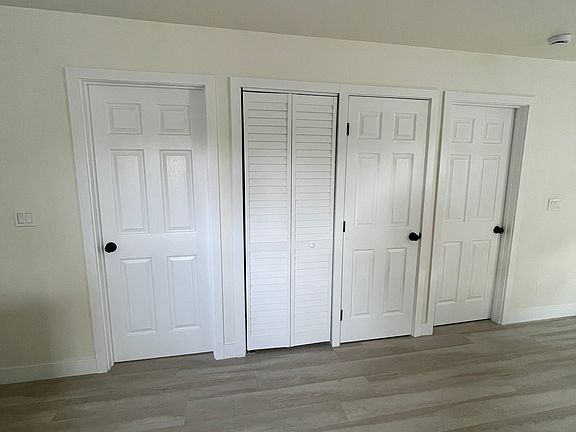 5th image of 2218 E 32nd St #2