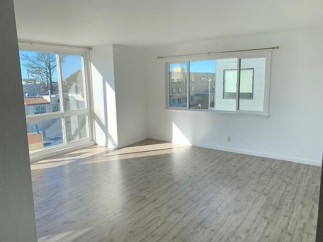1st image of 950 Quintara St APT 7