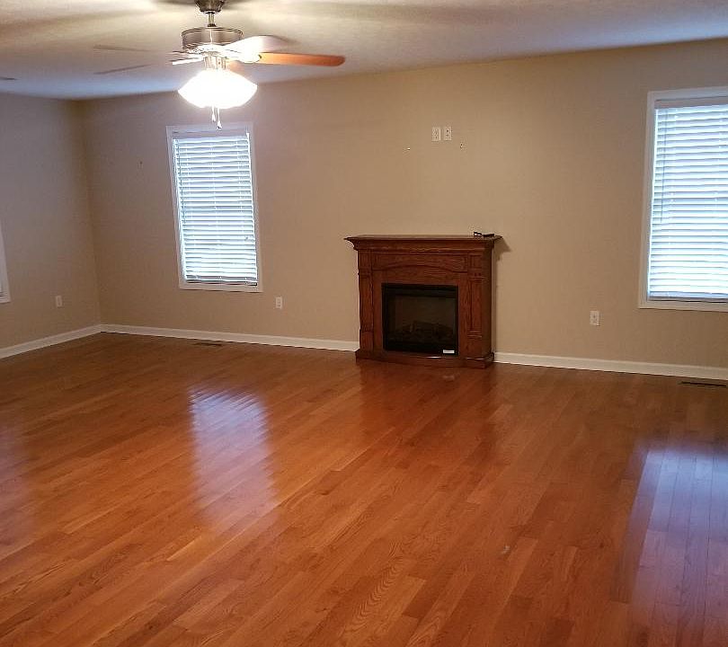 1st image of 91 Hall Valley Ct APT 102