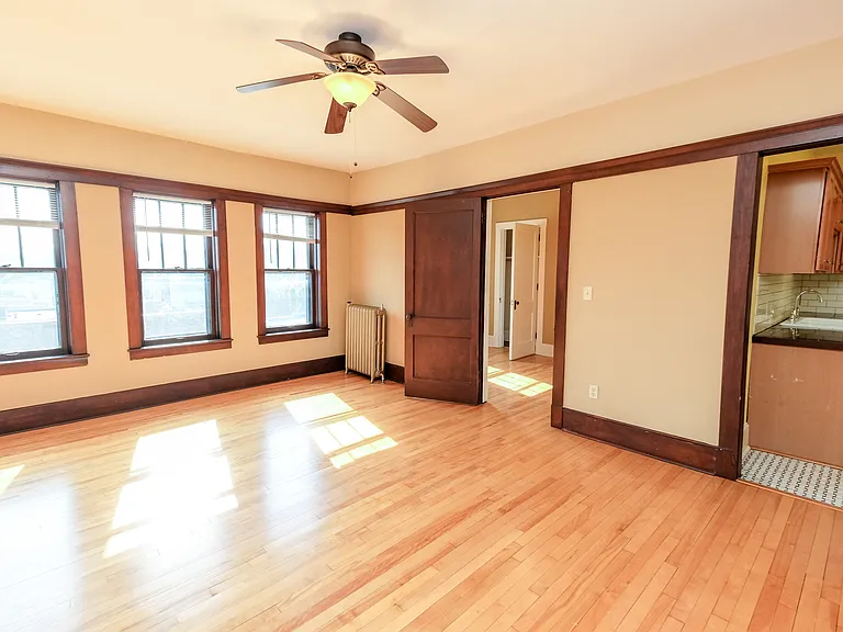 Legacy Rose Flats — Photo 36