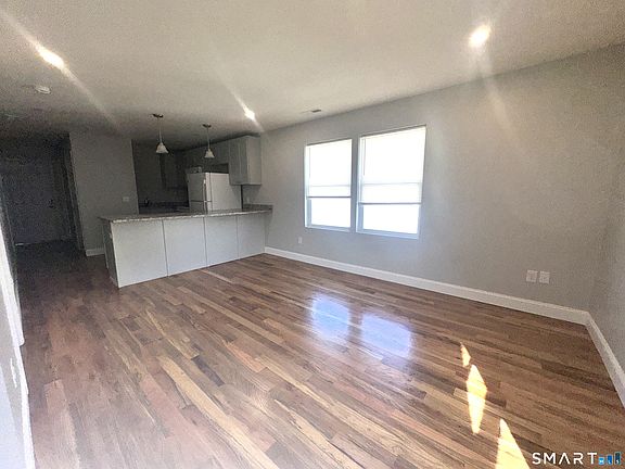 3rd image of 105 Churchill St #3