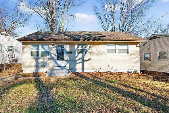 3 bed, 873 sqft, $1,299 — Photo 3