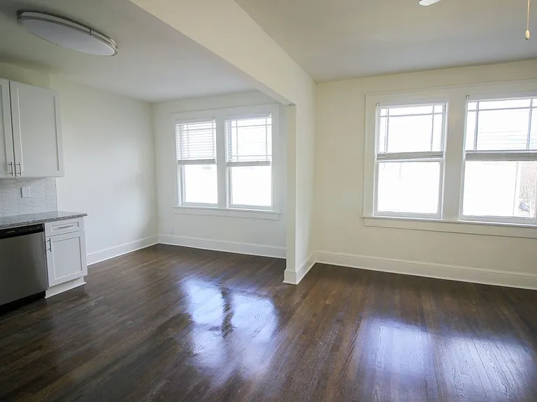 Highland Oaks — Photo 18