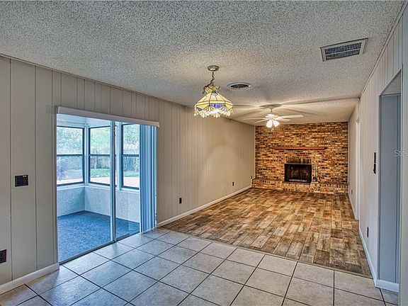 5th image of 1027 Bradford Dr