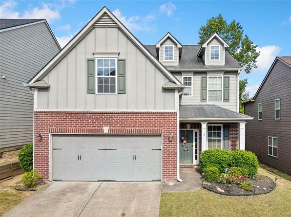 121 Camdyn Cir, Woodstock, GA 30188