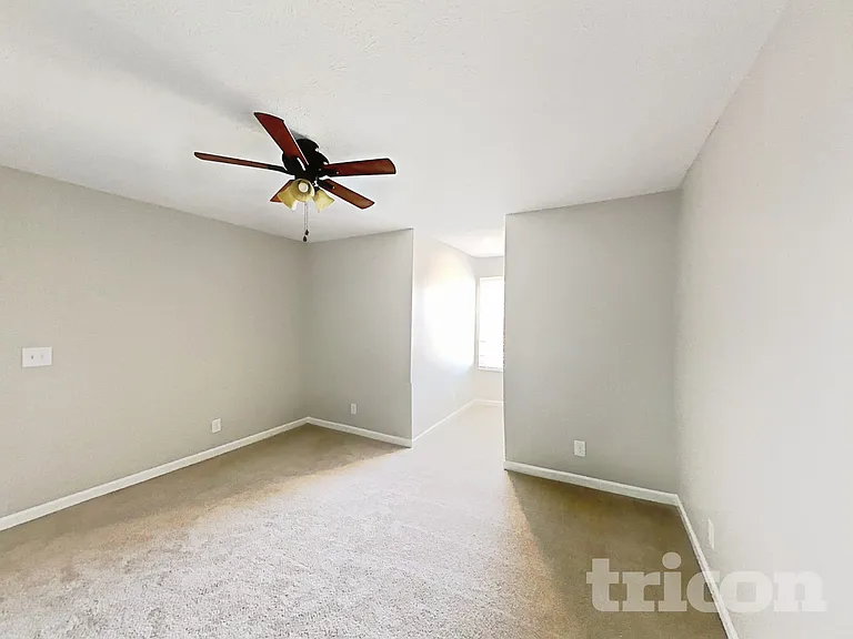 201 Stroud Dr — Photo 13