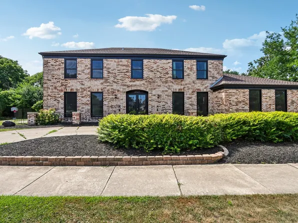 6527 Maple St, Morton Grove, IL 60053