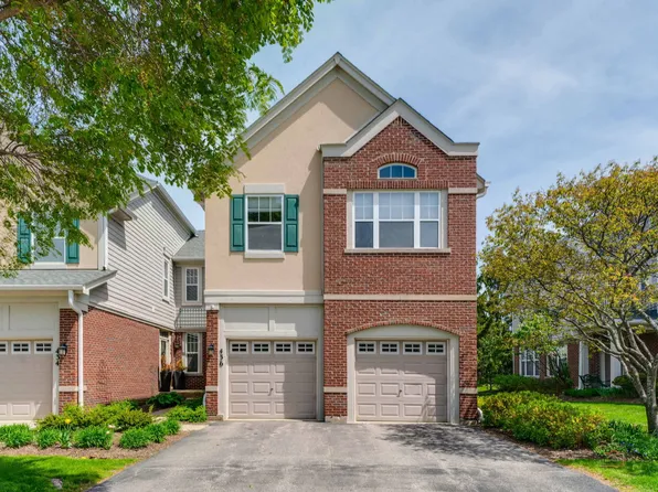 436 Pine Lake Cir, Vernon Hills, IL 60061