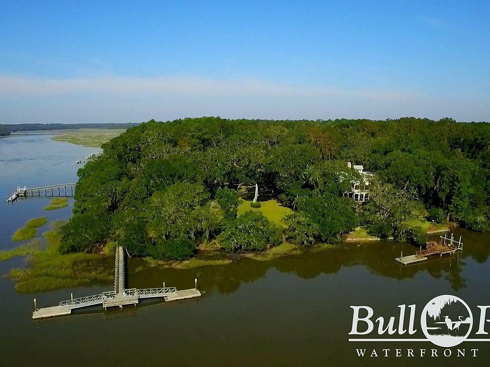 1st image of 7 Blake Pl