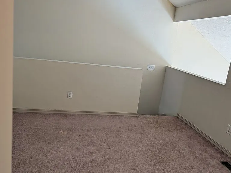 540 Abby Ln #8 — Photo 13