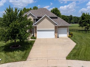 4850 Andrews Pl, Pleasant Hill, IA 50327