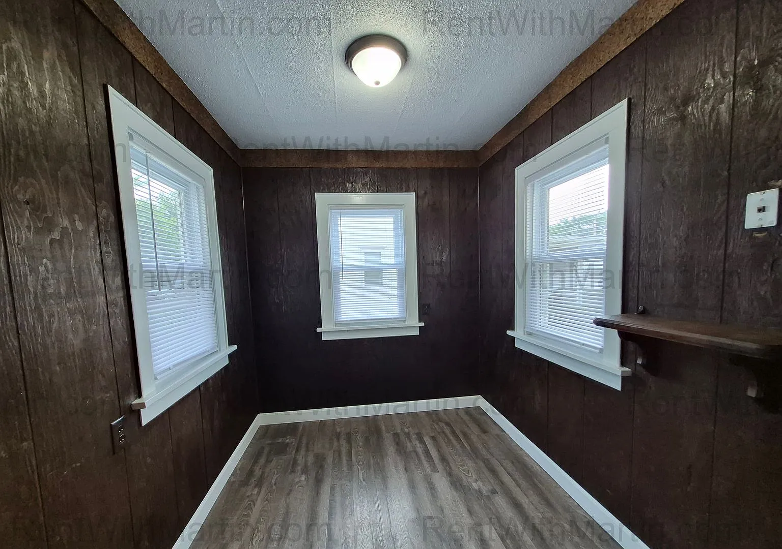 For Rent- 1212 Forest Ave — Photo 4