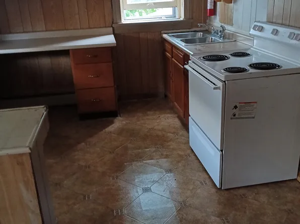 723 Centre St #D, Ashland, PA 17921