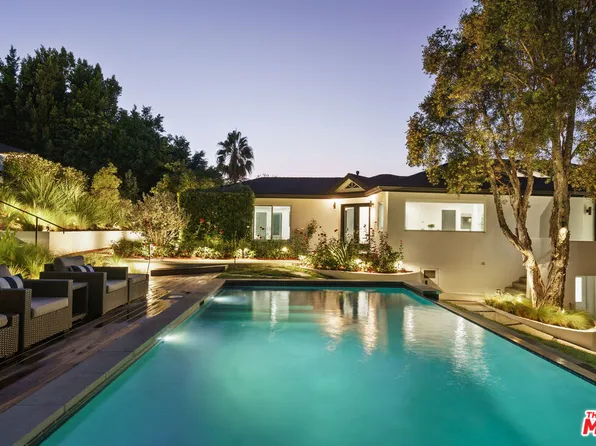 3751 Multiview Dr, Los Angeles, CA 90068