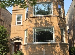 5910 N Campbell Ave, Chicago, IL 60659