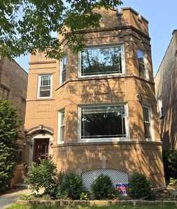 5910 N Campbell Ave, Chicago, IL, 60659
