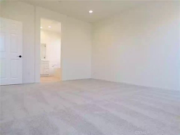 2nd image of 3400 Foxglove Way