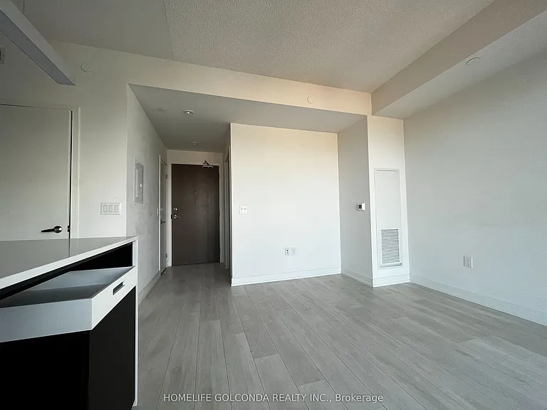 15 Lower Jarvis St #2711 — Photo 7