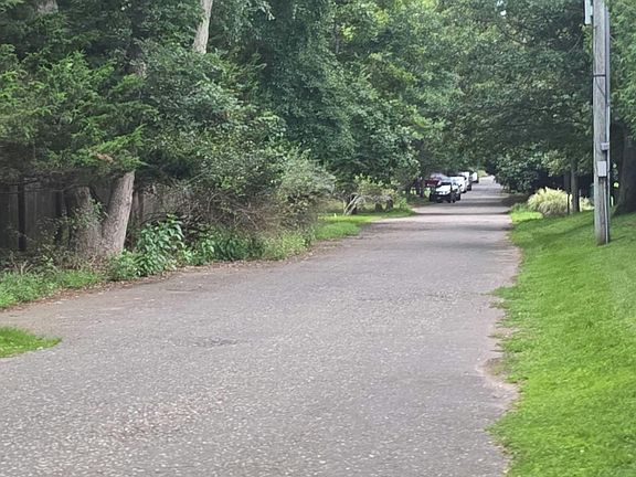 3rd image of 39 Washington Ave