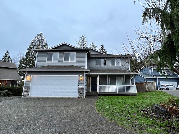4th image of 1527 114th Ave SE