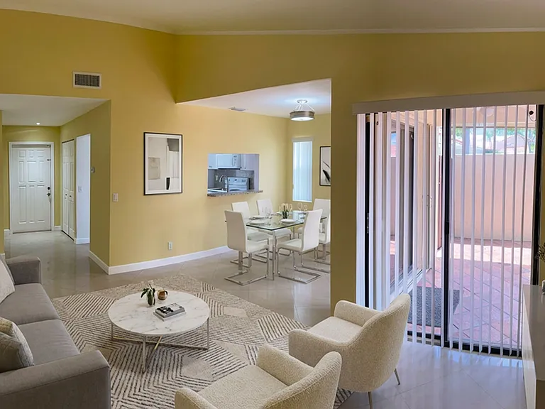 Living / Dining