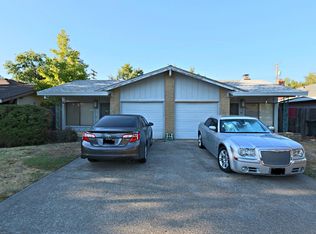 1047 Clinton Rd, Sacramento, CA 95825