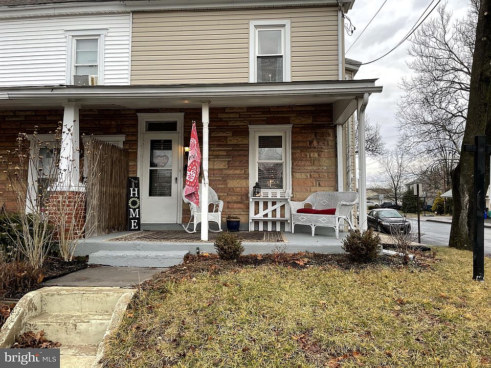 134 E Broad St Telford, PA, 18969 Apartments for Rent Zillow