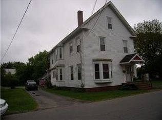 16 School St, Waterville, ME 04901