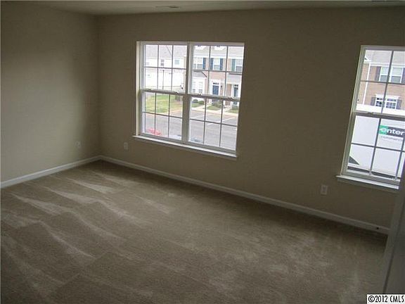 4th image of 2825 Birkhill Ln Unit 4