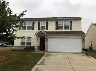 1544 Egret Ln, Greenwood, IN 46143