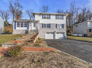 62 Park Ter, Caldwell, NJ 07006