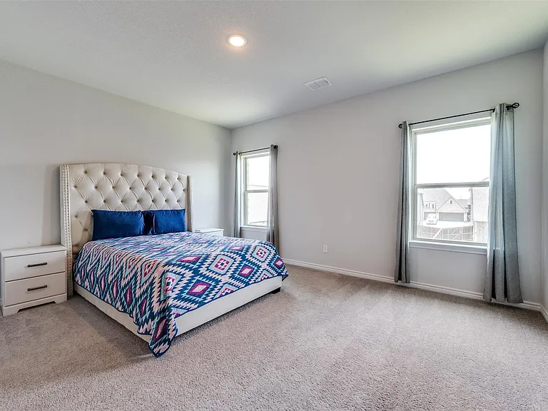 333 Foxthorne Way — Photo 25
