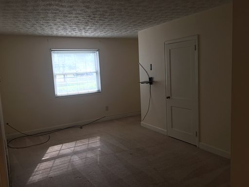 2nd image of 100 Lewis Dr Unit 14B