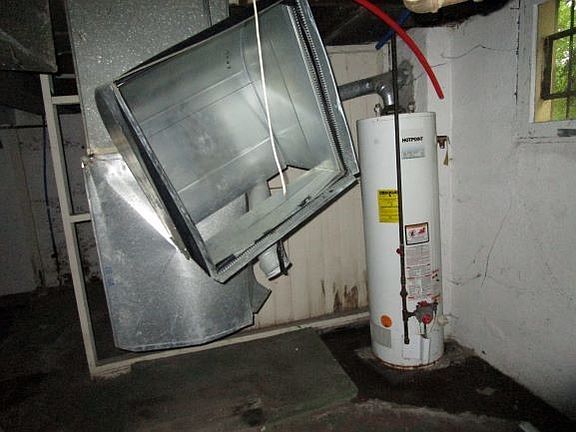 4th image of 5414 W Florissant Ave