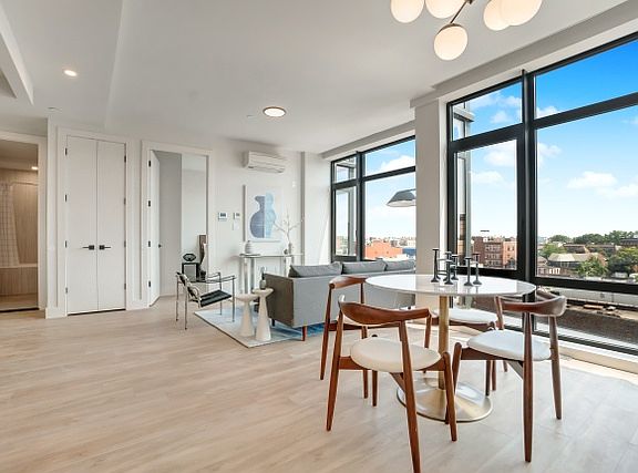 5th image of 1255 Bedford Ave #Penthouse 7d