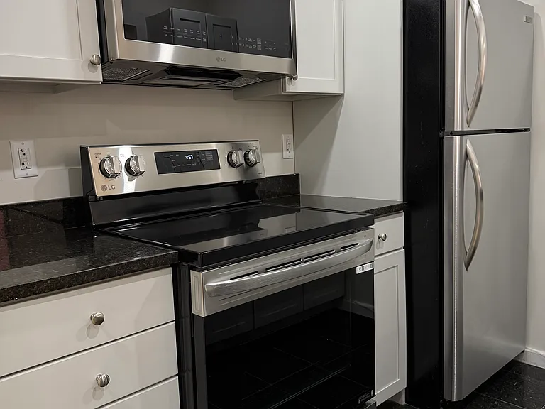 Deacon Court - 1661 Washington Street — Photo 33