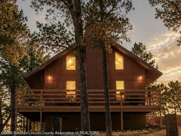 214 Hidalgo St, Ruidoso, NM 88345