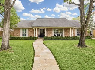 7807 Overbrook Ln, Houston, TX 77063
