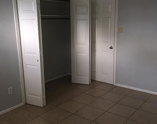 4th image of 1921 Prytania St APT V